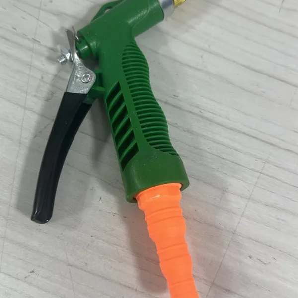 Pistola de agua con boquilla para manguera
